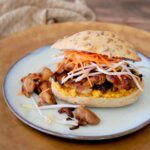 broodje oosterse kip met tauge en wortel 1 4