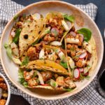 lente taco s met bloemkool asperge en kikkererwten 1 1