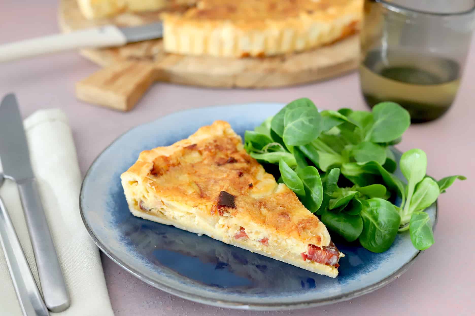 Uit Zuid-Tirol: Quiche met spek, kaas en appel