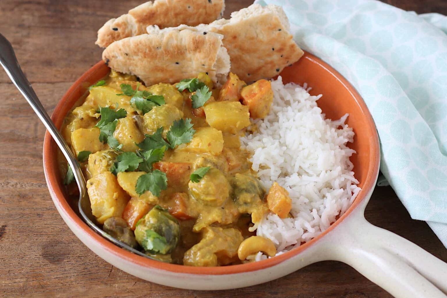 Kip Korma homemade en kantenklaar Francesca Kookt