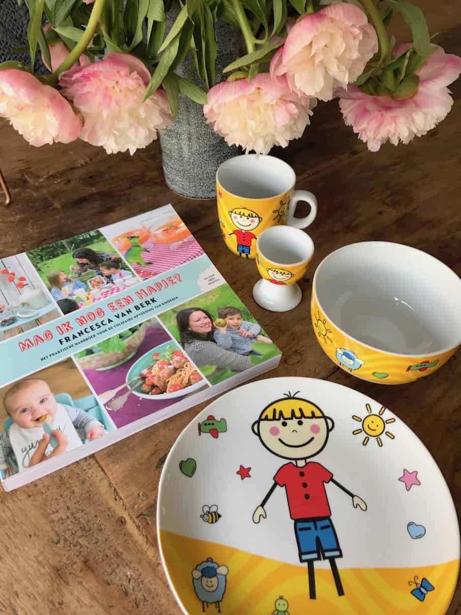 winactie4-stokke-tripp-trap-mag-ik-nog-een-hapje-kinderservies-foodelicious-6