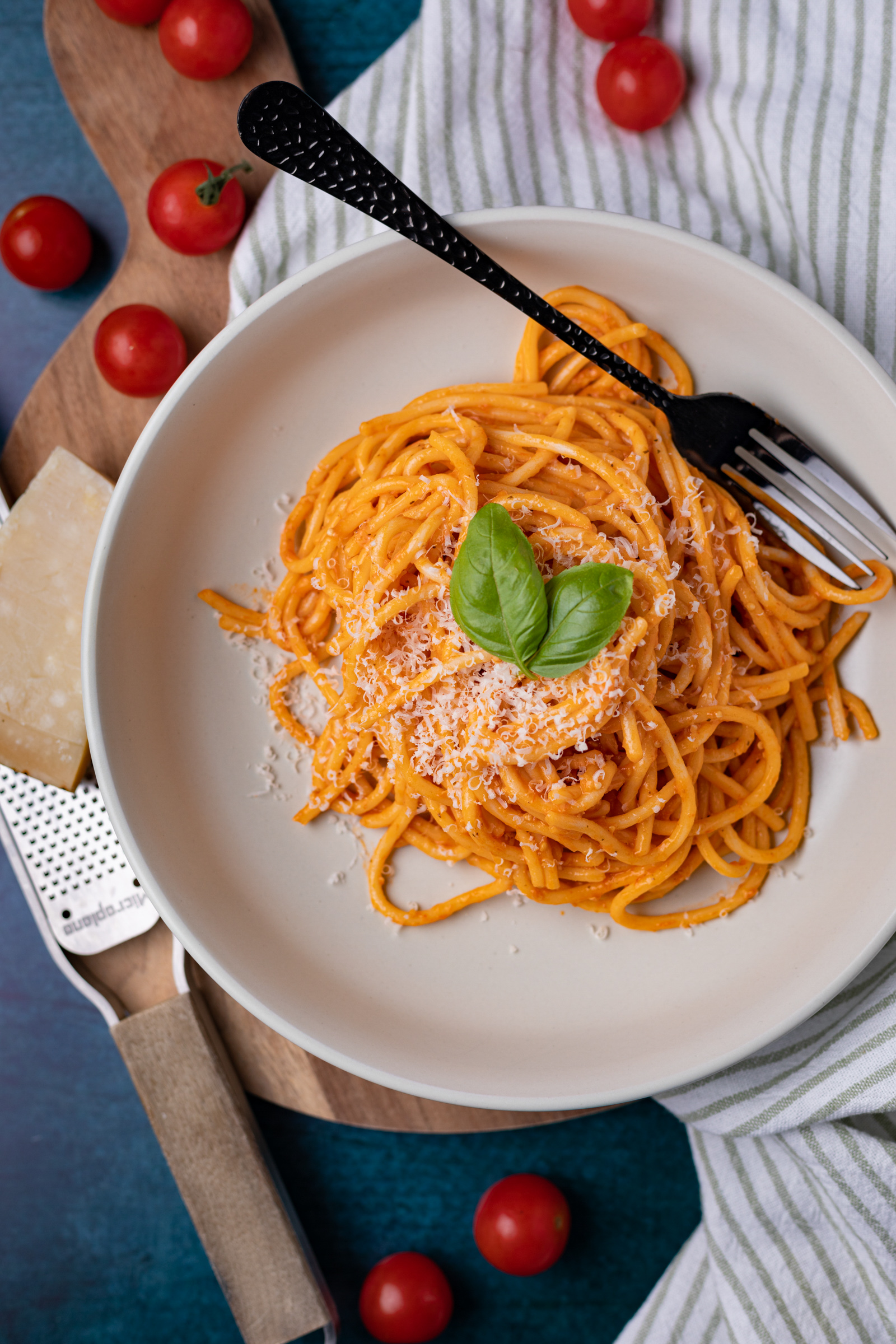 spaghetti met geroosterde cherrytomatensaus 4