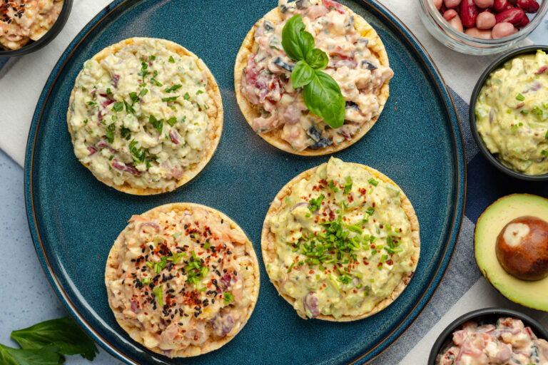 Gezonde eiersalade in 4 verschillende smaken