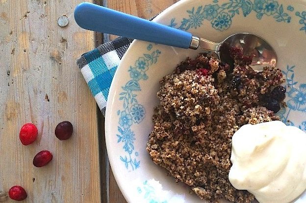 Crumble-met-cranberries-en-blauwe-bessen_1_uitgelicht2