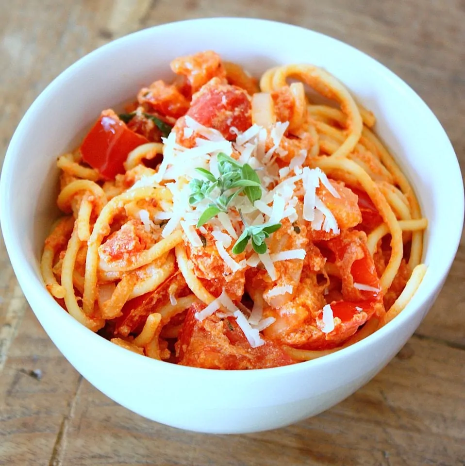 spaghetti-met-tomaat-en-ricotta-2